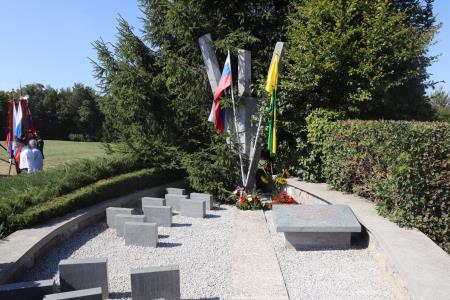 SPOMINSKA SVEČANOST ZB ŠKOFLJICA 10